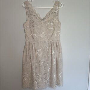 WEDDINGTON WAY Olivia Lace Women's 8 Ivory Fit & Flare V-Neck Bridal